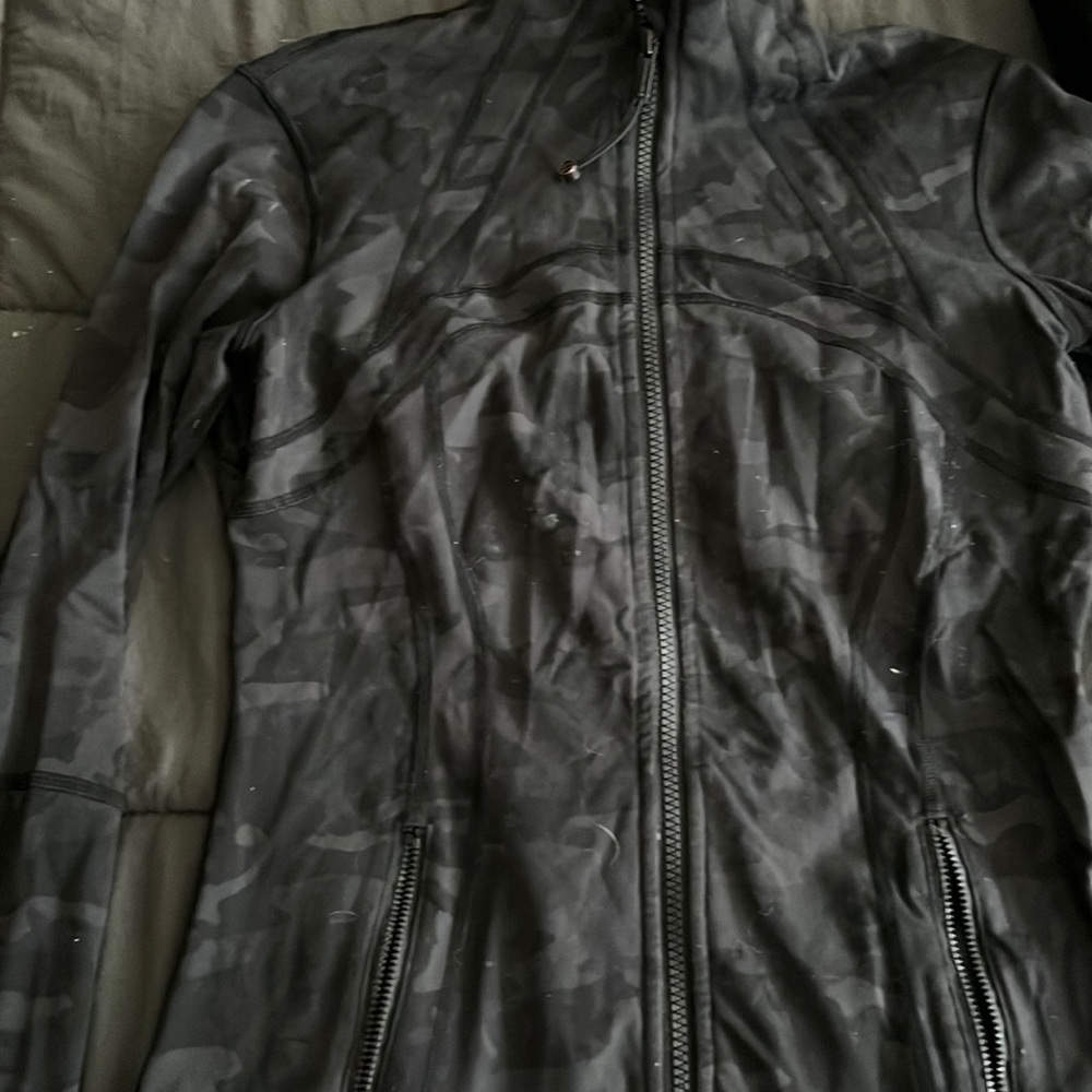 Lululemon define jacket camo